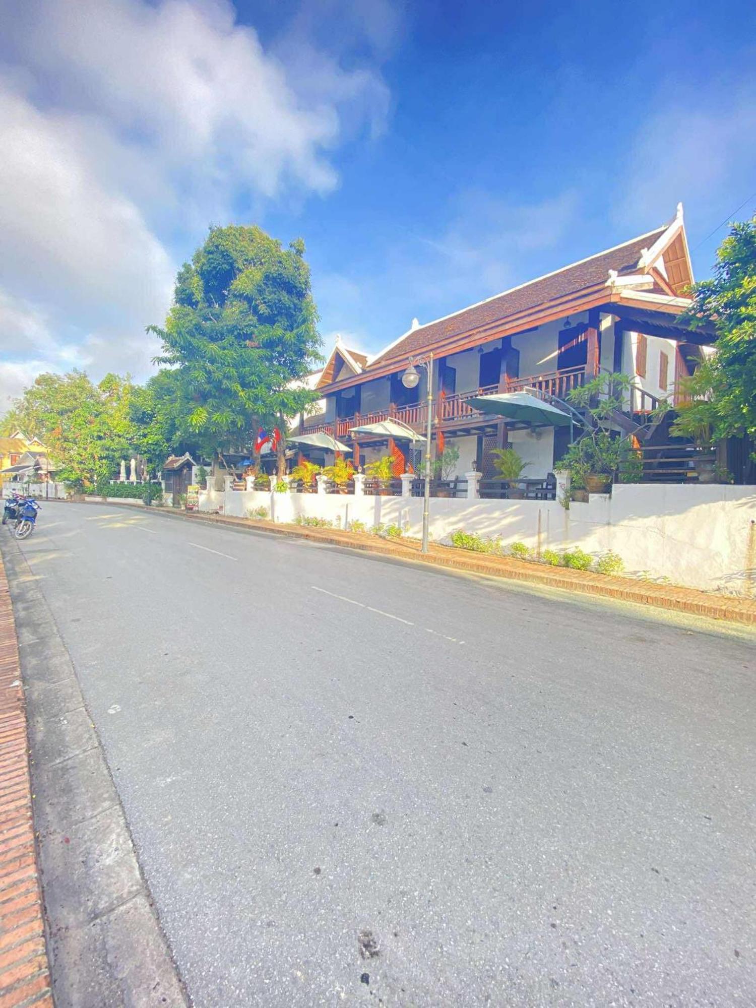 Golden Lotus Namkhan View Luang Prabang Dış mekan fotoğraf